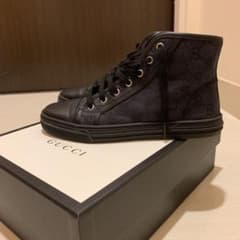 【美品】GUCCI グッチスニーカー美品　レディースのサムネイル