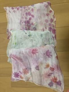 ♪ピンクの大きな花柄♪夏のシースルー スカーフ絹♪新品タグなしのサムネイル
