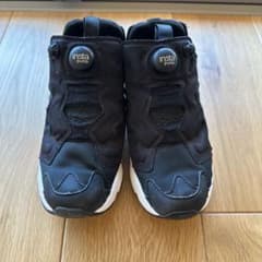 Reebok INSTAPUMP FURY ブラック スニーカー 23.5cmのサムネイル