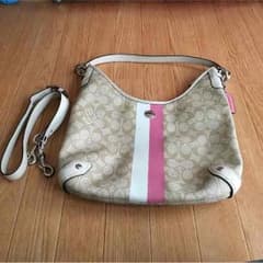 ショルダーバックのサムネイル