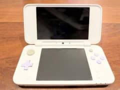 Newニンテンドー2DS LL ホワイト×ラベンダー 本体 動作確認済みのサムネイル