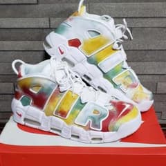 モアテン　AIR MORE UPTEMPOのサムネイル
