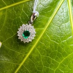 Pt850 天然エメラルド 0.23ct ネックレストップ ダイヤ0.38ctのサムネイル