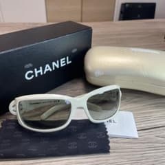 レア】CHANEL シャネル サングラス 6030 ホワイト ココマーク - メルカリ