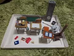 メガハウス 学校のサムネイル