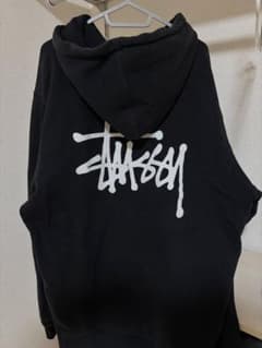 Stussy ブラック パーカー Lサイズ 数回着用のサムネイル
