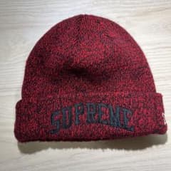 Supreme 赤 ニット帽のサムネイル