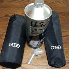 Audi純正エンジンオイルのサムネイル