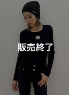 Symmetry GYDA MOLD クルーネックニット トップスのサムネイル