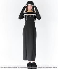 riaa様専用 配色パイピングカットアウトワンピース 新品未使用 - メルカリ