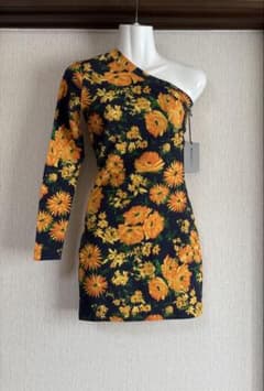 BALENCIAGA 花柄 ミニワンピースのサムネイル