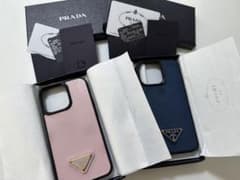 PRADA iPhoneケースのサムネイル