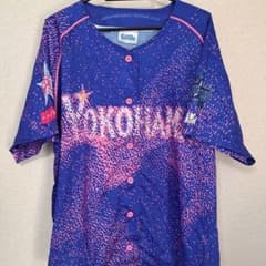 横浜DeNAベイスターズ ユニフォーム ガールズユニのサムネイル