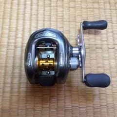 シマノ ベイトリール メタニウム XT 右のサムネイル