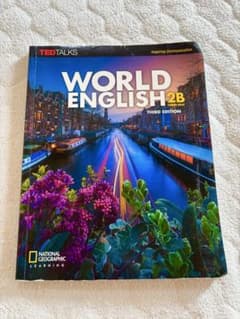 World English 2B Third Editionのサムネイル