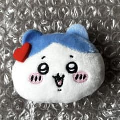 ちいかわ なかよしぬいぐるみバッジ ハチワレ - メルカリ