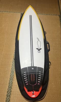 チリ ショートボード 5'8 1/2フィート デッキテール部スパインテック