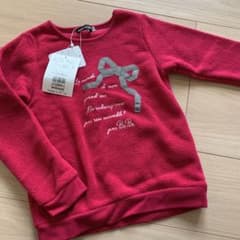＊ルカ様専用　トレーナー　キッズ　女の子　BeBe 120のサムネイル