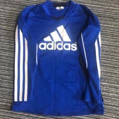 adidas 薄手長袖アディダス120センチから130センチのサムネイル