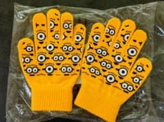 ミニオン 手袋 イエロー　キッズ用のサムネイル