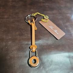 【貴重】 新品 Loro Piana ロロピアーナ チャーム キーリング 飛行機 レディス 革小物 バッグチャームとキーチェーン | Loro Piana