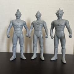 新品】ウルトラソフビシリーズ 特選 ティガの巨人像 超古代の英雄戦士