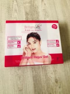 Brilliant skin rejuvのサムネイル