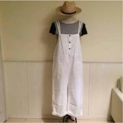 しろのサロペットのサムネイル