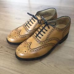 Loake  ローク　靴　ウィングチップ　4.5(23.5㎝) トラッドのサムネイル