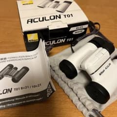 【送料込み】双眼鏡　Nikon ACULON ACT01 8x21 ホワイトのサムネイル