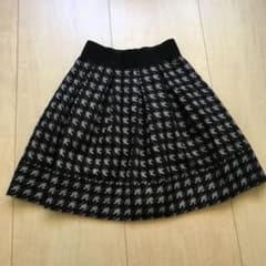 スカートのサムネイル