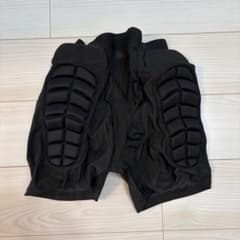 ヒップガード スノーボード スキー プロテクター パッド付のサムネイル