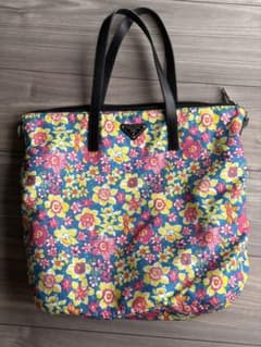 PRADA トートバッグ 花柄 ナイロンのサムネイル