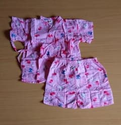 子供服 甚平 浴衣 サイズ90㎝ 金魚柄 上下セットのサムネイル
