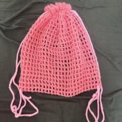 ハンドメイド 編み物 ナップサック ピンクのサムネイル