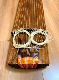 送料込み！付属品付き】お琴 13弦 カバー付き - メルカリ