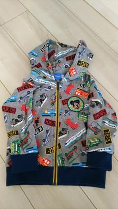 パーカー 100㎝のサムネイル