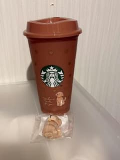 スターバックス ⭐⭐リユーザブルカップ⭐バレンタインのサムネイル
