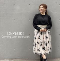 【新品】デアリクト花柄スカートのサムネイル