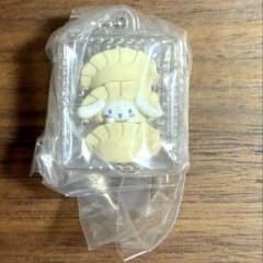 サンリオキャラクターズ なりきりお惣菜マスコット シナモン　シール付のサムネイル