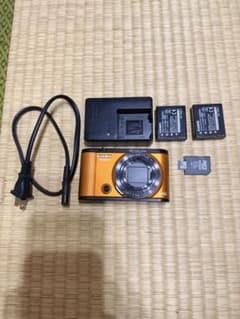 CASIO EXILIM オレンジ - メルカリ