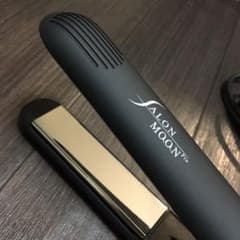 新品未使用　ストレートアイロンのサムネイル