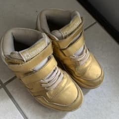 CONVERSE キッズ スニーカー ゴールド ハイカットのサムネイル