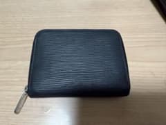 ヴィトン ジッピーコインパース エピ 使用感ありのサムネイル