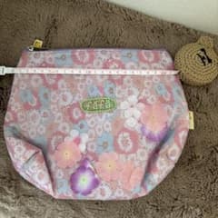 fafa ♡ 花柄ポーチのサムネイル