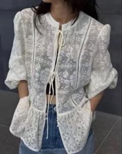 AMERI 2WAY LACE PEPLUM BLOUSE - メルカリ