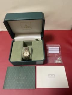 GUCCI 9000L レディース腕時計 美品 箱保証書付 ゴールド/シルバーのサムネイル