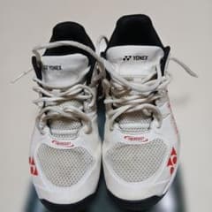 YONEX テニスシューズ ホワイト レッド