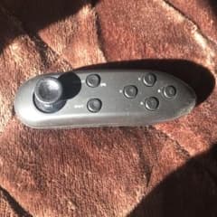 エレコムVR用リモコンのサムネイル