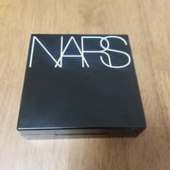 NARS ナチュラルラディアント ロングウェア クッションファンデーションのサムネイル